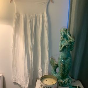 White flowy yoga pants